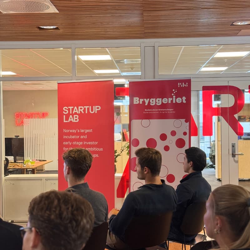 Startuplab Markedsavklaring med StartupLab · Luma