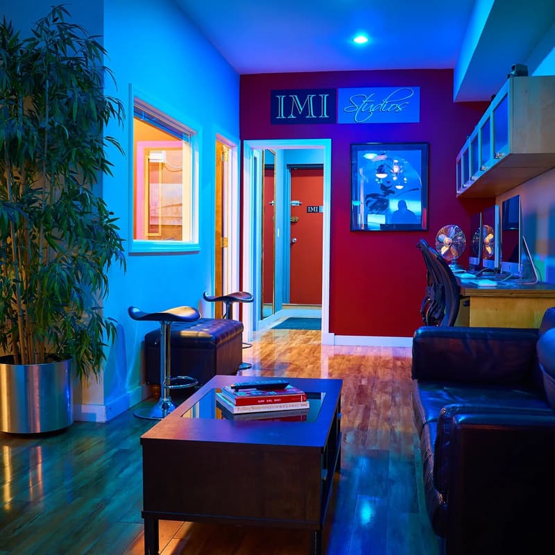 Cover Image for Inside One of NYC’s Most Connected Creative Spaces in Tech