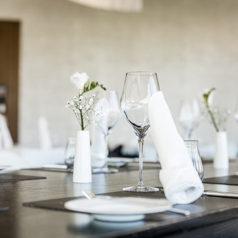 Cover Image for TechTisch Stuttgart: AI-Assisted to AI-Enabled Teams