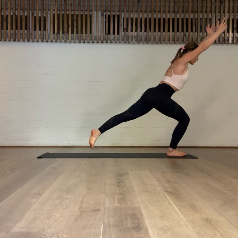 Cover Image for English Yoga Flow
