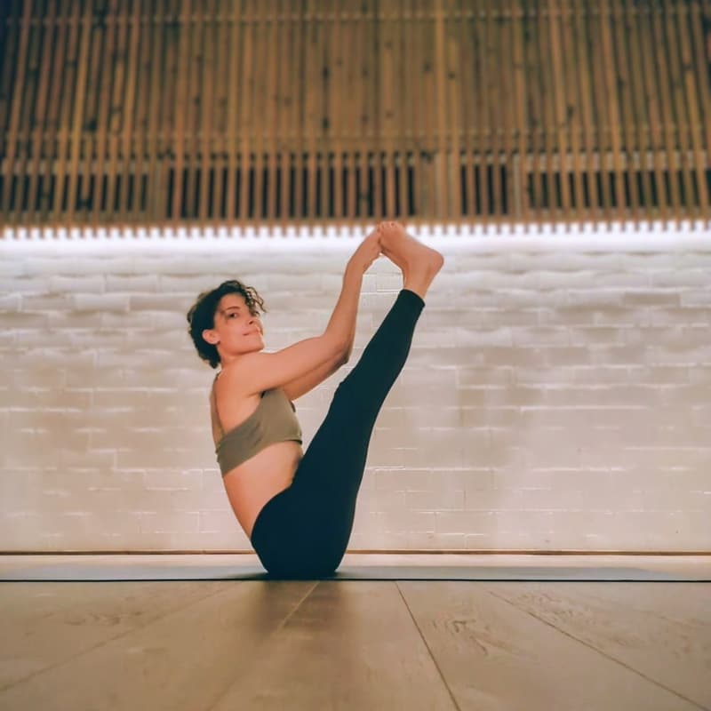Cover Image for Yoga Desde Las Bases