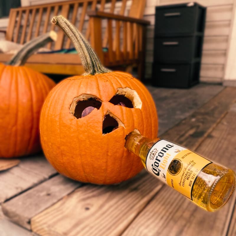 Cover Image for Pumpkin Carving & Dog Costume Parade Happy Hour