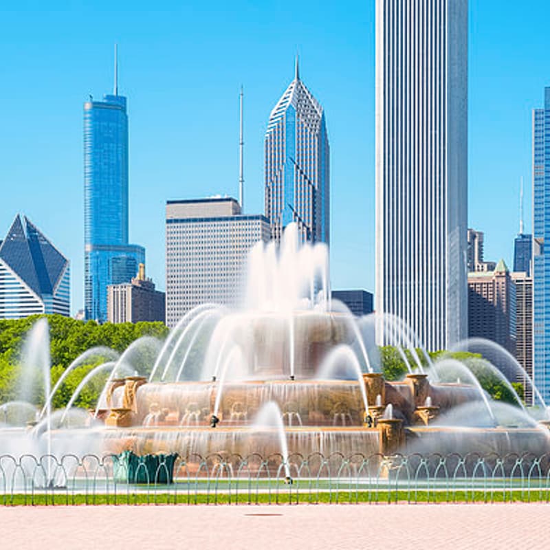 Cover Image for CTCL Chicago Welcome: Lakefront Wake-Up and Bagels at the Buckingham Fountain, hosted by Loper