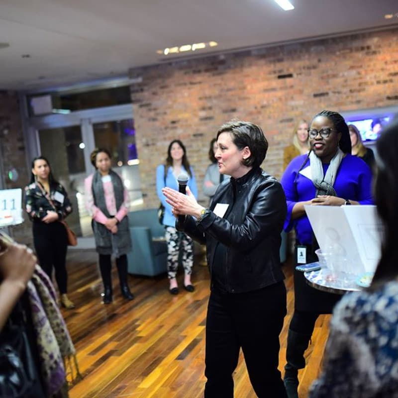 Cover Image for Top Performing Managers.  Build Them.  Be One.