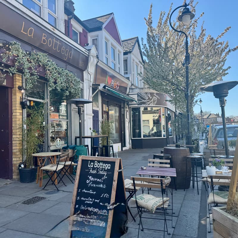 Cover Image for Livin' Bottega Loca