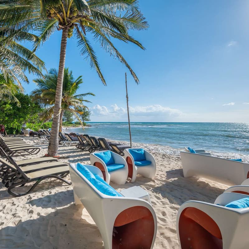 Cover Image for Open House de Rentas Vacacionales con BrickOn - The Village Corasol