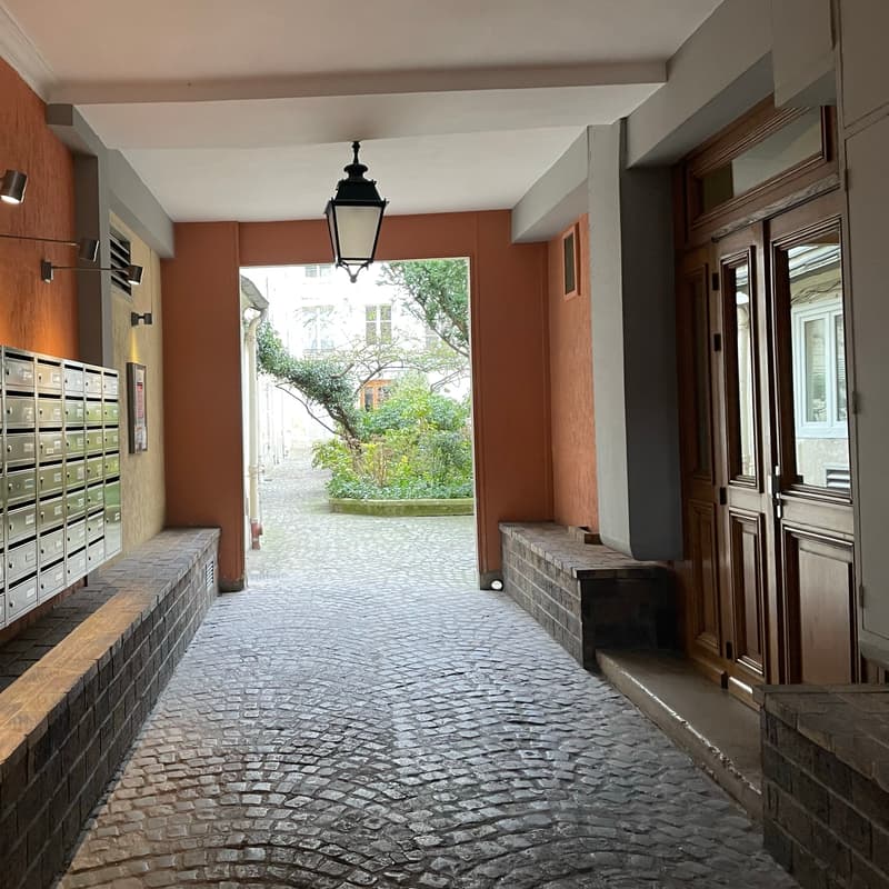 Cover Image for Traveling with home exchange: what’s it like?  A Q&A+happy hour in Park Slope
