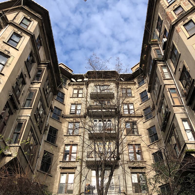 Cover Image for Arif Paşa Apartmanı