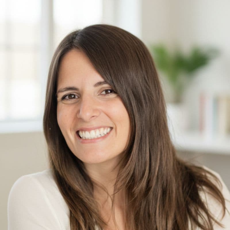 Cover Image for Clube de chá - À conversa com uma psicóloga