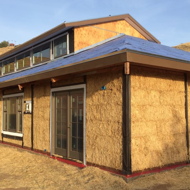 Cover Image for Innovative Materials at Scale