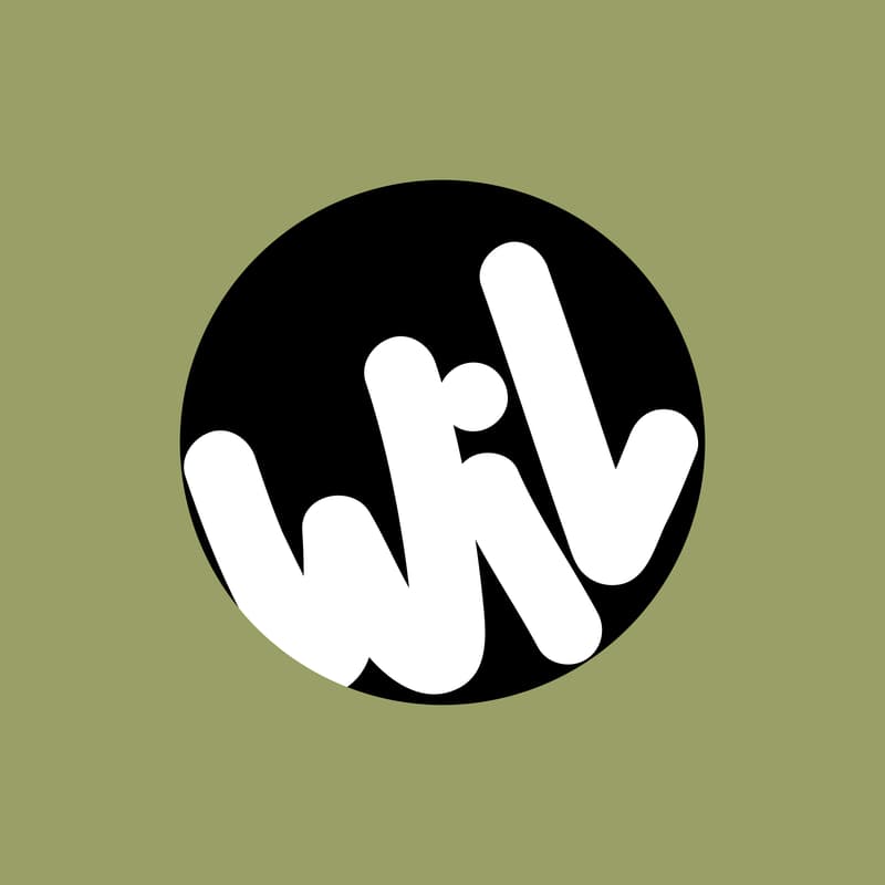 Cover Image for While Its Light · Lisbon