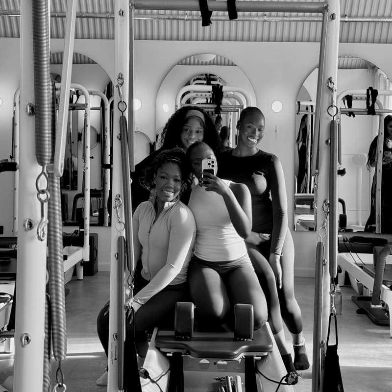 Cover Image for Besties & Reformer Pilates (Hackney - London) - With Guided Journalling ❤️