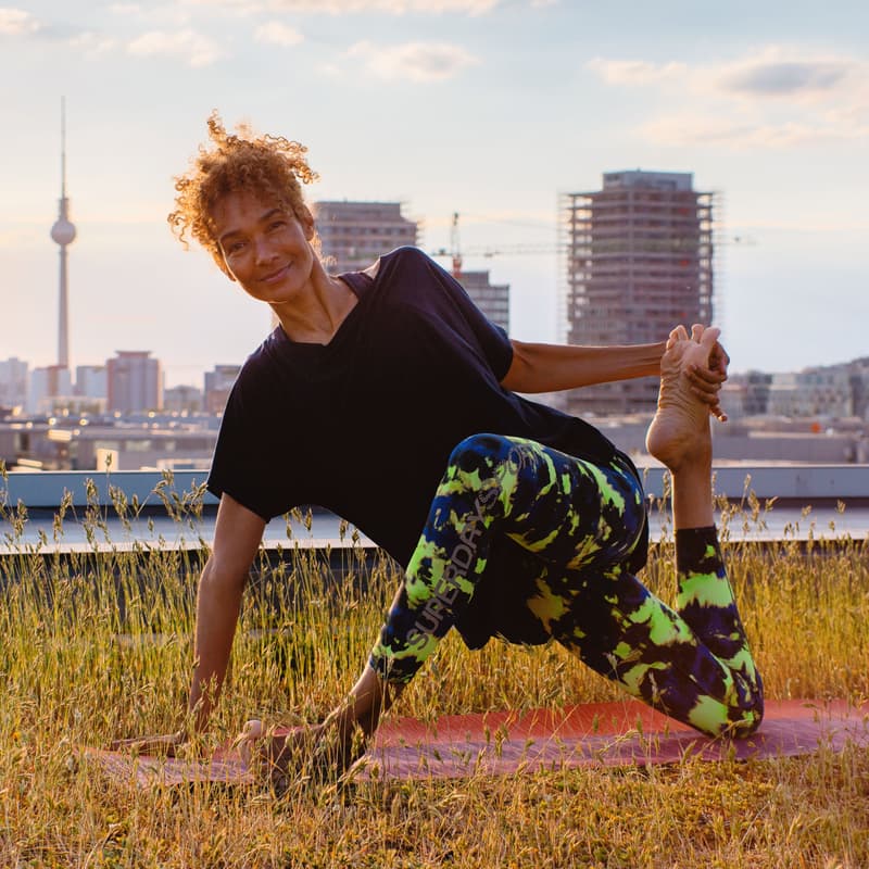 Cover Image for YOGA mit Carol 75 min