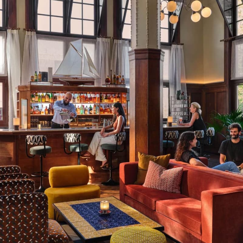 Cover Image for Offline Reading Party & Mocktails 📚🍸 | The Hoxton Lloyd