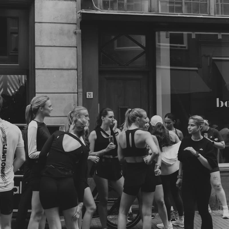 Cover Image for Chill Girl Walk