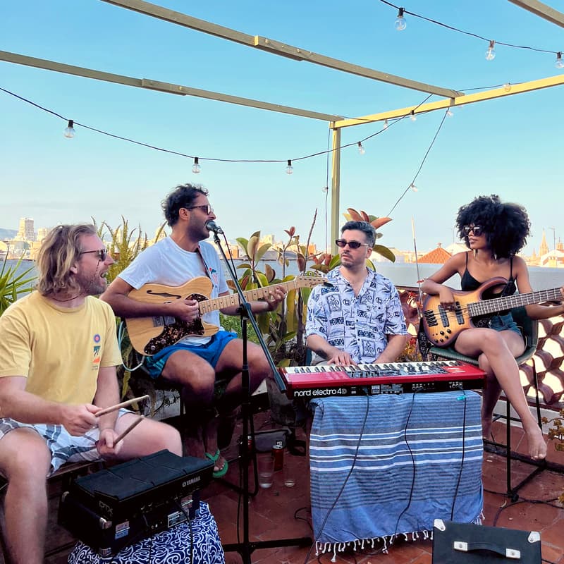 Cover Image for BREAKFAST live at Sala Or