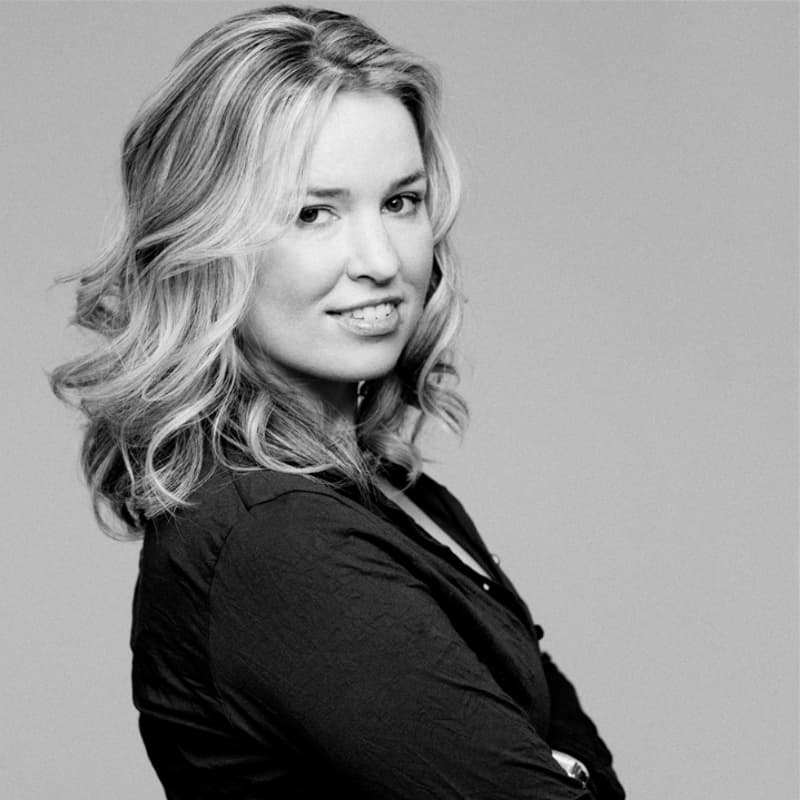 Cover Image for Writing at the Edge of Culture: Q&A with Virginia Heffernan