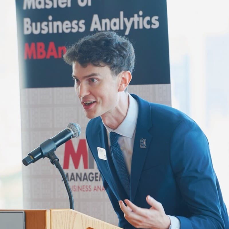 Cover Image for How to Make an AI Agent: Max Poff - StackAI