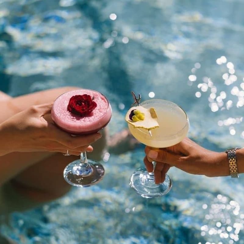 Cover Image for SUNDAY FUNDAY - Pool Party Uluwatu