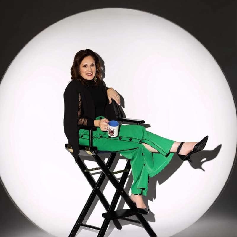 Cover Image for 🎙️🎤EMERGE & Be Heard: Introduction to Podcasting for Women Ready to Be Heard