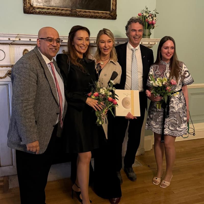 Cover Image for MAYFAIR NETWORKING