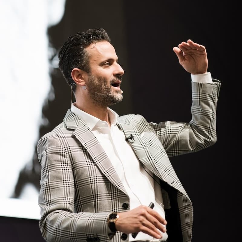 Cover Image for Renaissance Thinking: Why Business Needs the Arts