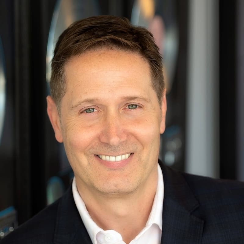 Cover Image for Chairman & CEO of the Recording Industry Association of America