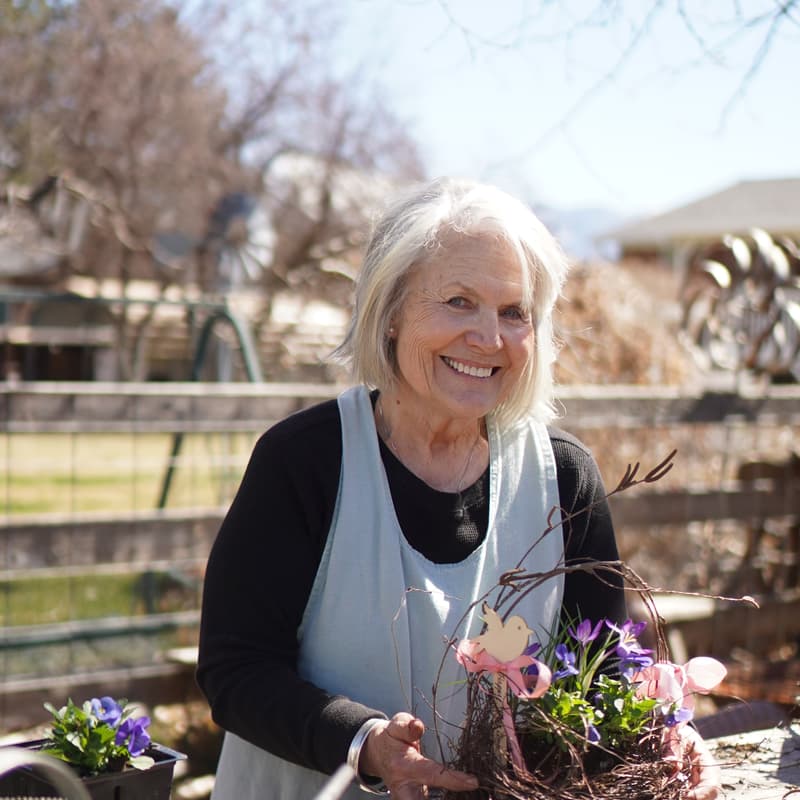 Cover Image for May Day Basket Class