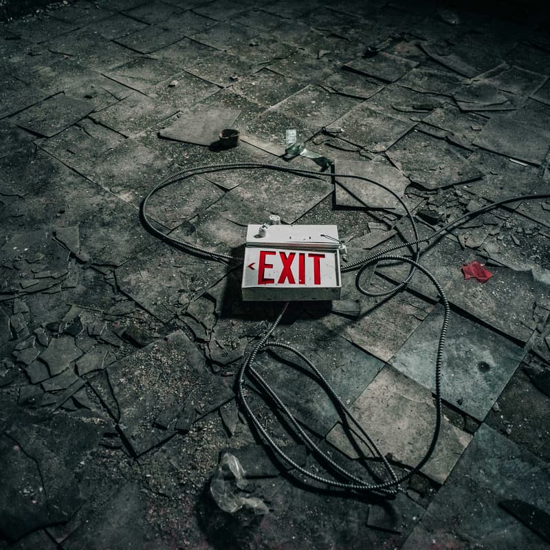 Cover Image for 🖥 The SOC Nerve Center: Incident Escape 🖥️⏱️