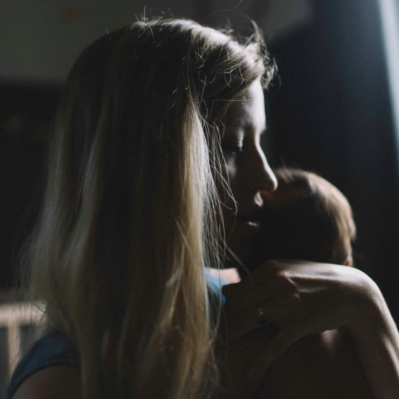 Cover Image for Postpartum & essential oils
