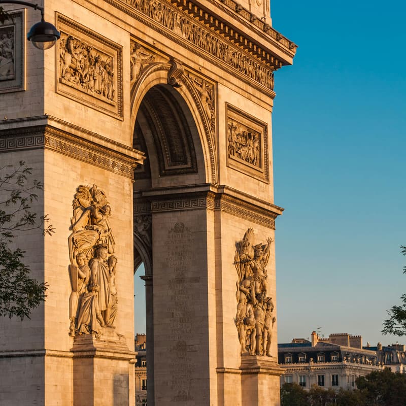 Cover Image for Summer Club – Champs-Élysées Rooftop Network Collaborate & Create Impact. 🧩🤝🍹🏛️