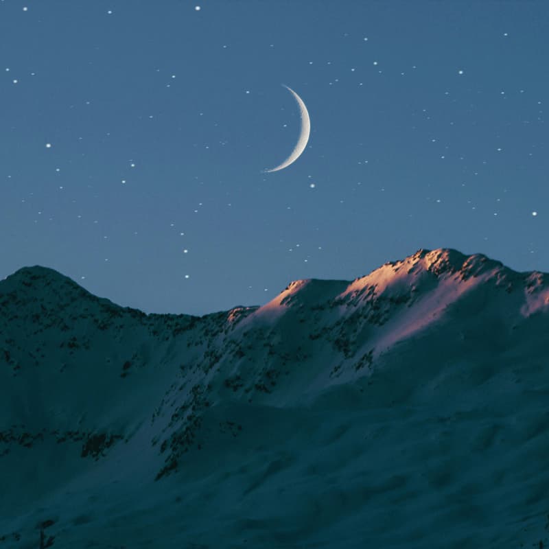 Cover Image for Comoonity- New Moon Circles: Authentic space to share. Set Intentions. Create Connection. Grow in Community.