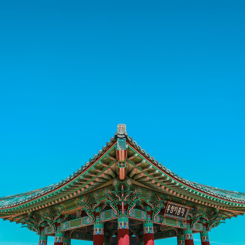Cover Image for Avalanche Team1 Crypto House