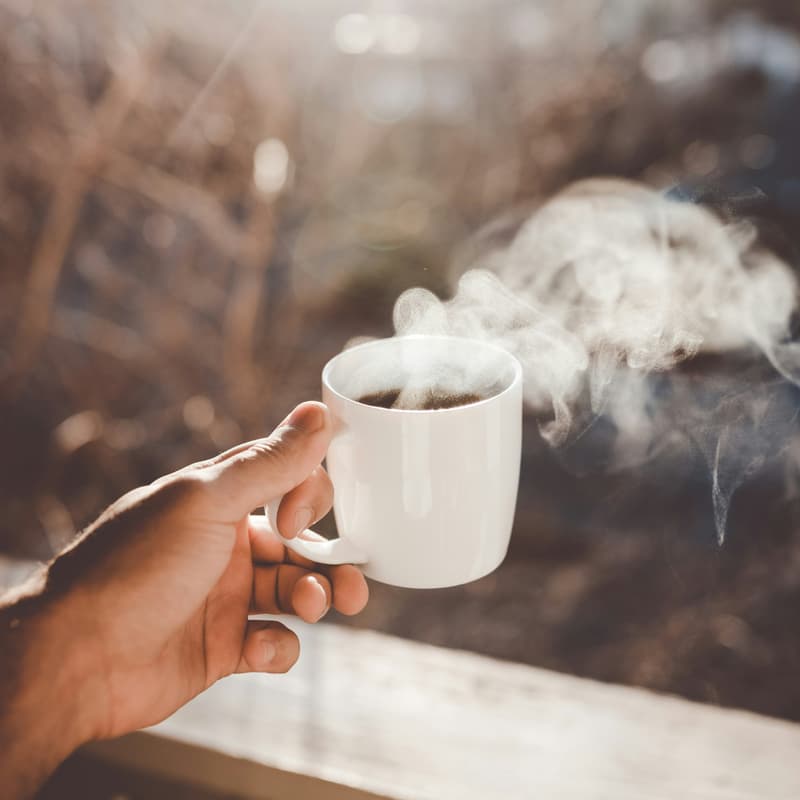 Cover Image for Mindfulness en una Taza: Una experiencia de café, meditación y conexión interior.