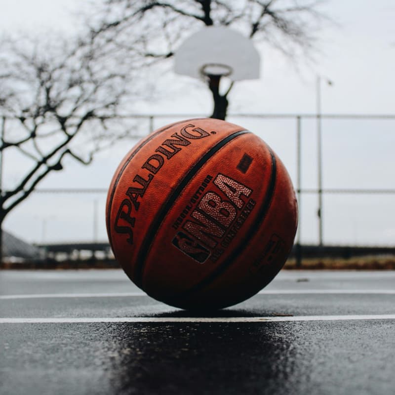 Cover Image for High School Brothers Basketball