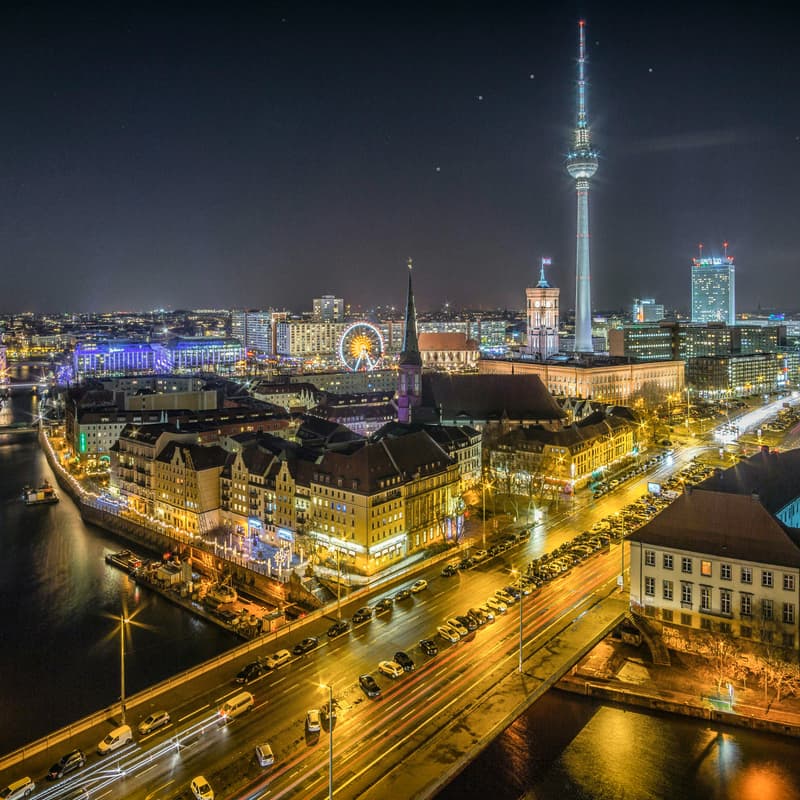 Cover Image for Founder + Investor Dinner @ SuperVenture Berlin