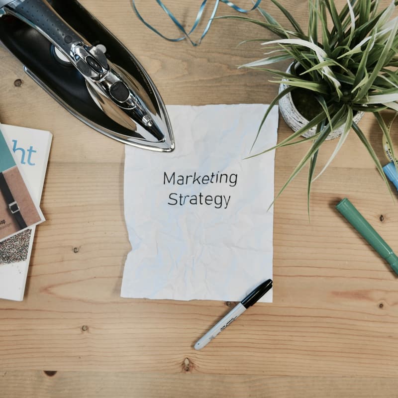 Cover Image for How to use AI to create high-quality social media content faster?