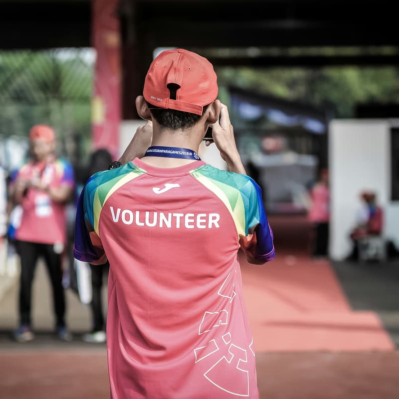 Cover Image for Post‑16 Connecting Families: Exploring Volunteering