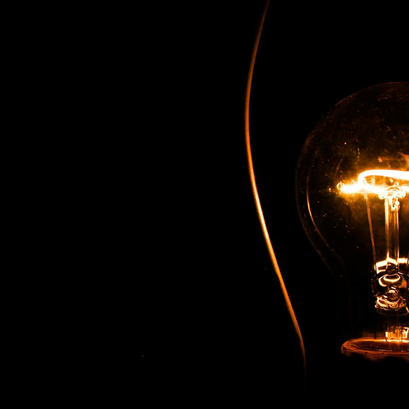 Cover Image for Know What to Do When the Power Goes Out: Blackout Preparation