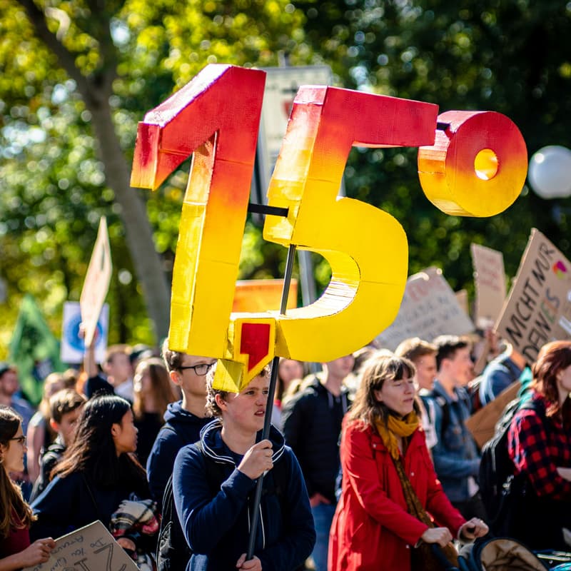 Cover Image for Day One, We Rise — Intergenerational Dialogue: the Role of Young People in Implementing the Paris Agreement