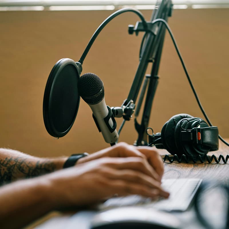 Cover Image for Start a Podcast in 30 days