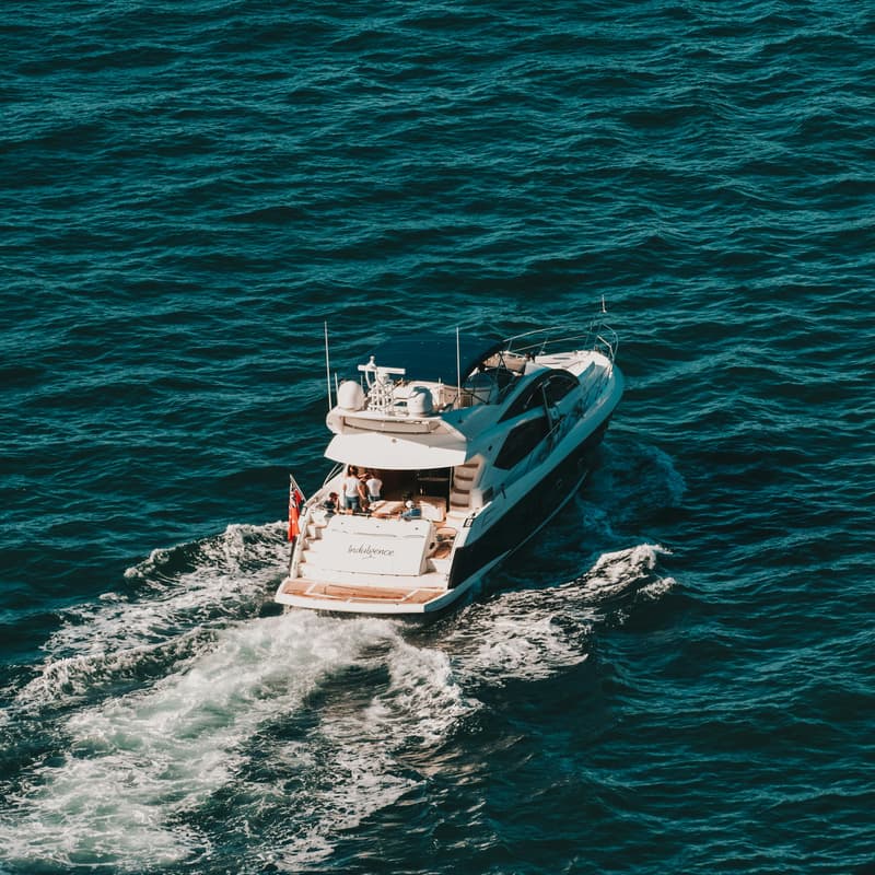 Cover Image for Sunset & Systems: An AI Yacht Evening
