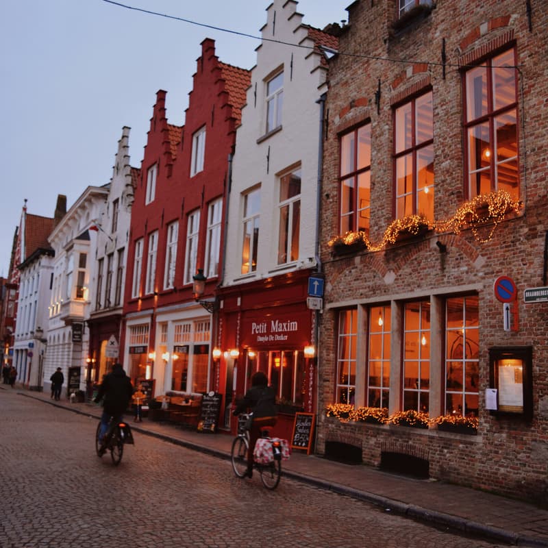 Cover Image for Home-Exchange Brugge