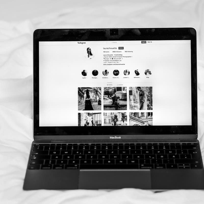 Cover Image for Build your Portfolio (Framer)