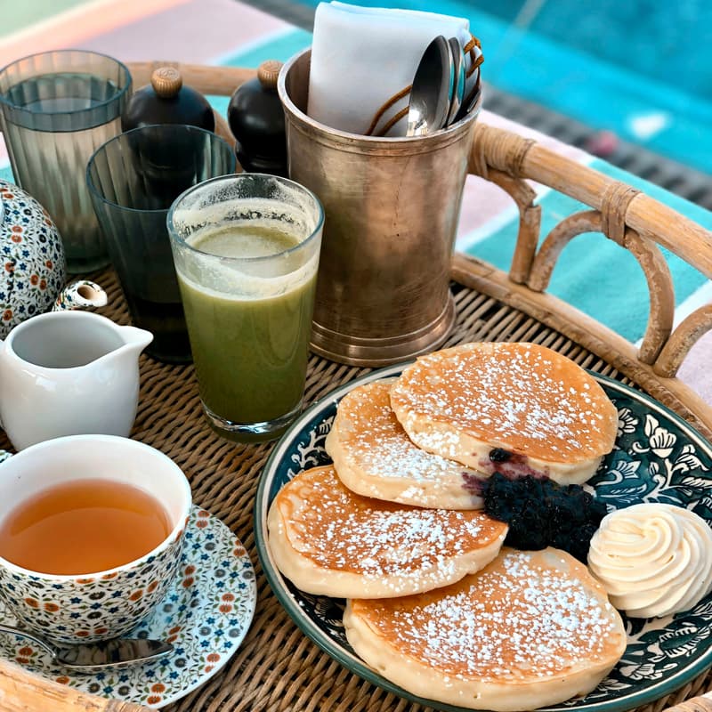Cover Image for 🌅🍽✨*Above the City: Rooftop Culinary Breakfast Michelin exquisite 🌅🍽⭐
