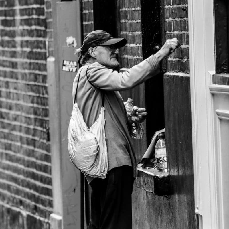 Cover Image for Door Knocking: Offsite