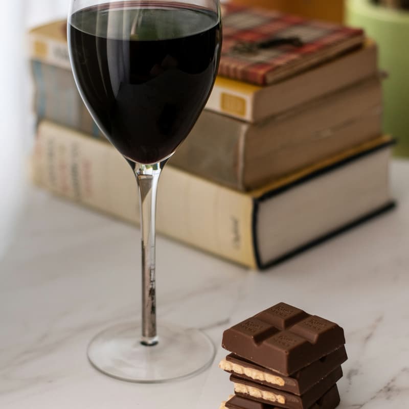 Cover Image for Wine & Words
