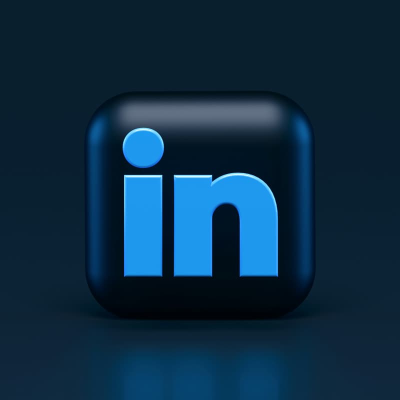 Cover Image for Defining your path in the AI era @ Linkedin
