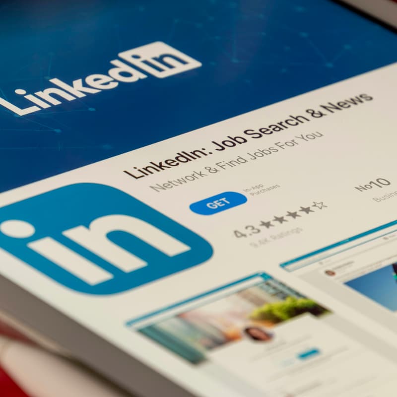Cover Image for Beyond the Algorithm: A LinkedIn & Networking Roundtable