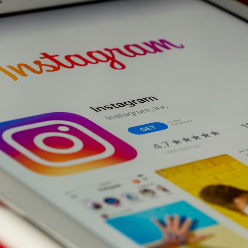 Cover Image for LAN Webinar: How to Create IPs on Instagram?